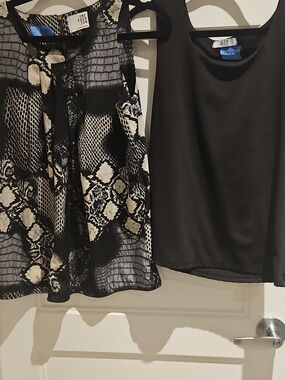 Set of 2 Office Tops | Vero Moda Snake Print & Suzy Shier Black Tank | EUC